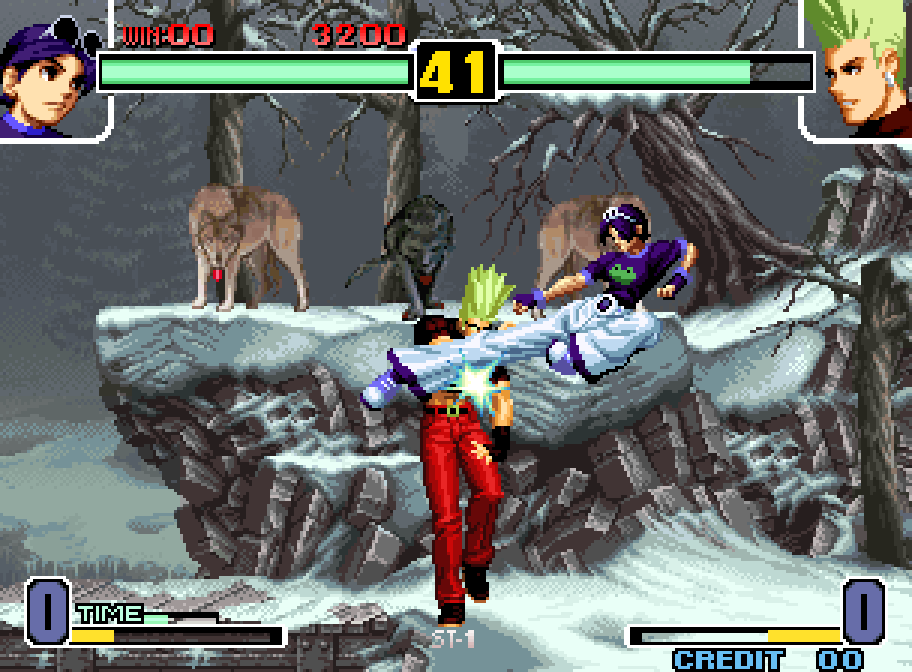 Combat on a snowy cliff, under the gaze of wolves, in The King of Fighters 2002 on the Neo Geo